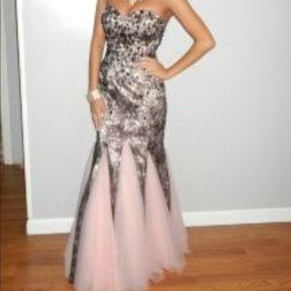 🌸🌸 PROM DRESS!!! 🎀👗 - Picture 6 of 7